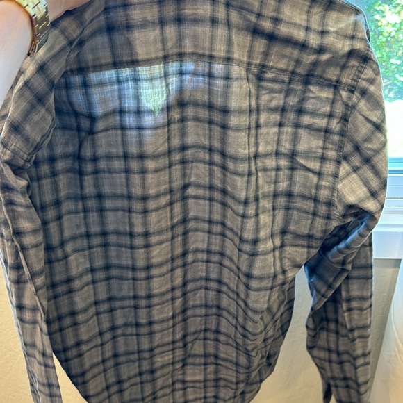 Theory button up - Picture 4 of 4